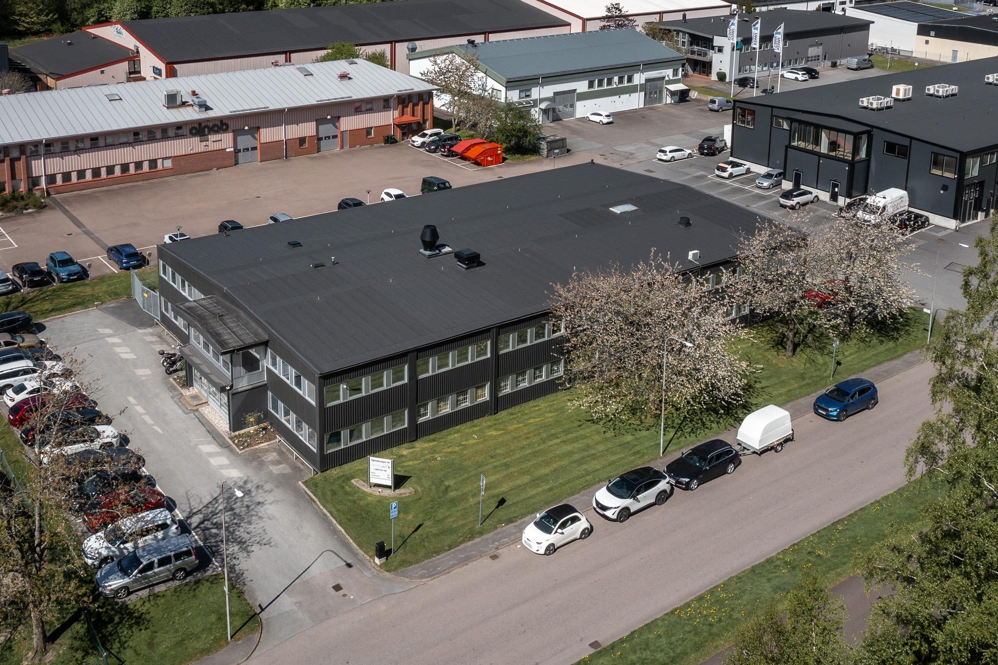 Flygfoto av industrifastigheten Mellby.